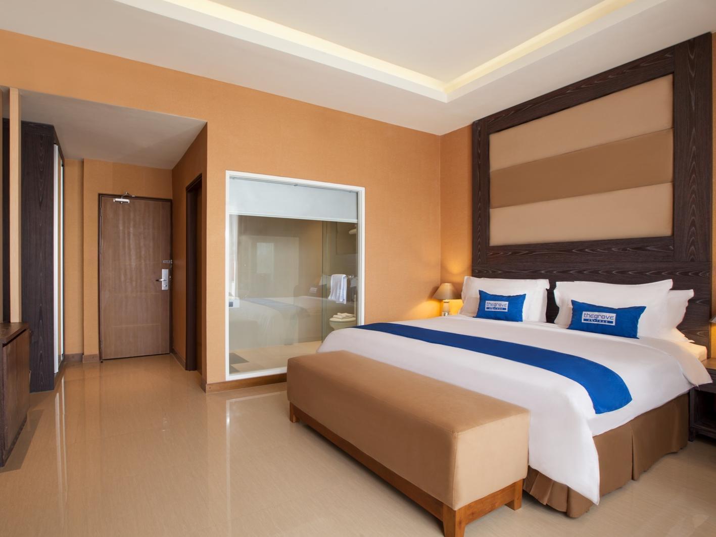 Aveon Express Hotel By Daphna International Yogyakarta Exteriör bild